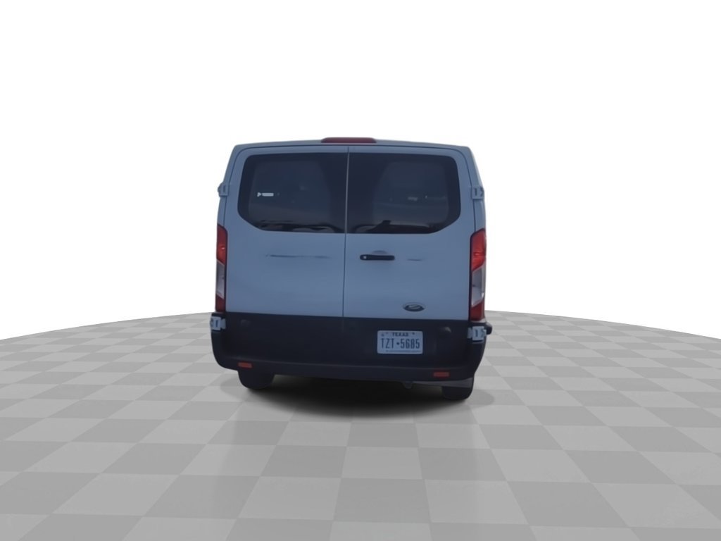 Used 2024 Ford Transit 350 XLT RWD image 3