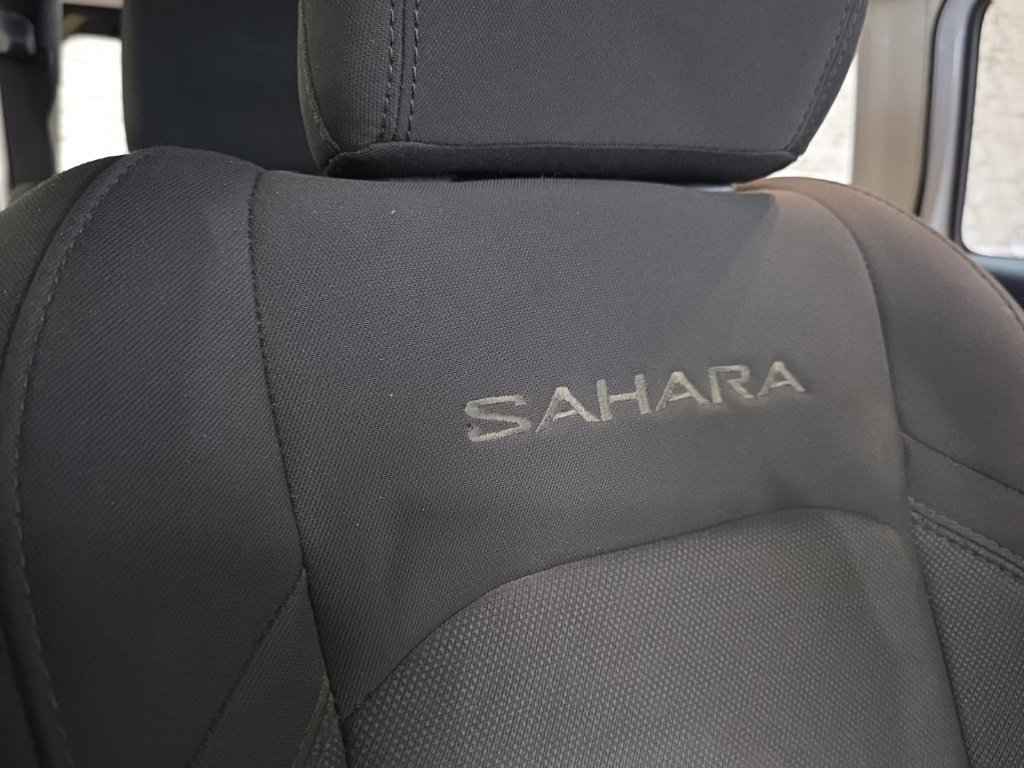 Used 2019 Jeep Wrangler Unlimited Sahara image 13