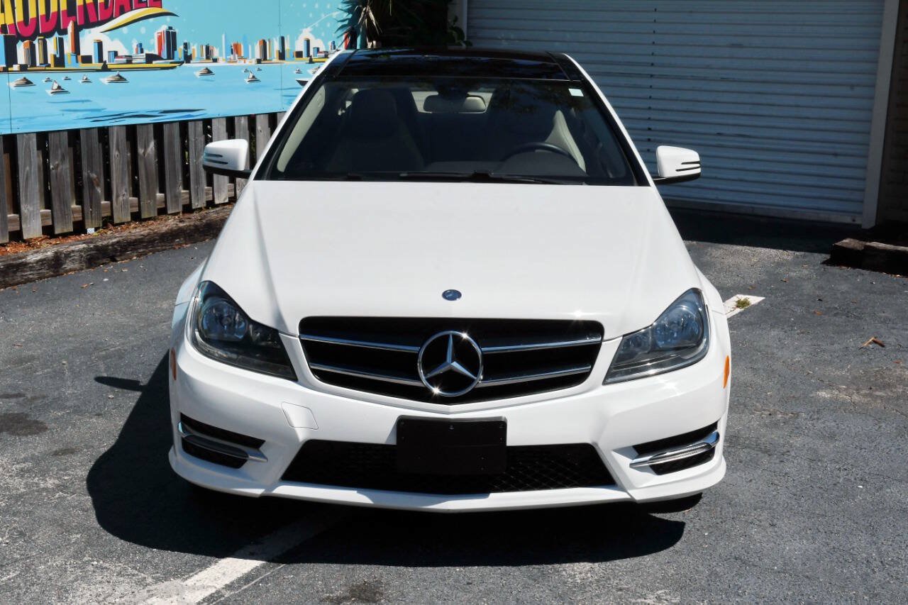 Used 2014 Mercedes-Benz C 250 Coupe image 2