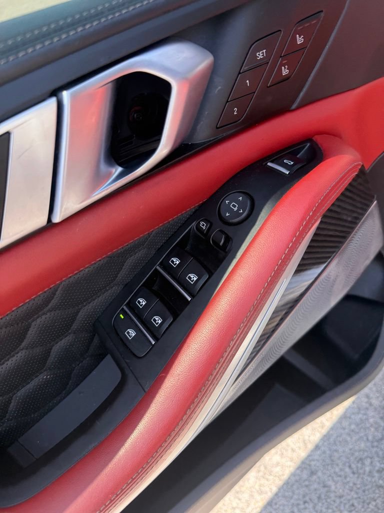 Used 2022 BMW X5 M w/ Competition Package AWD/4WD image 11