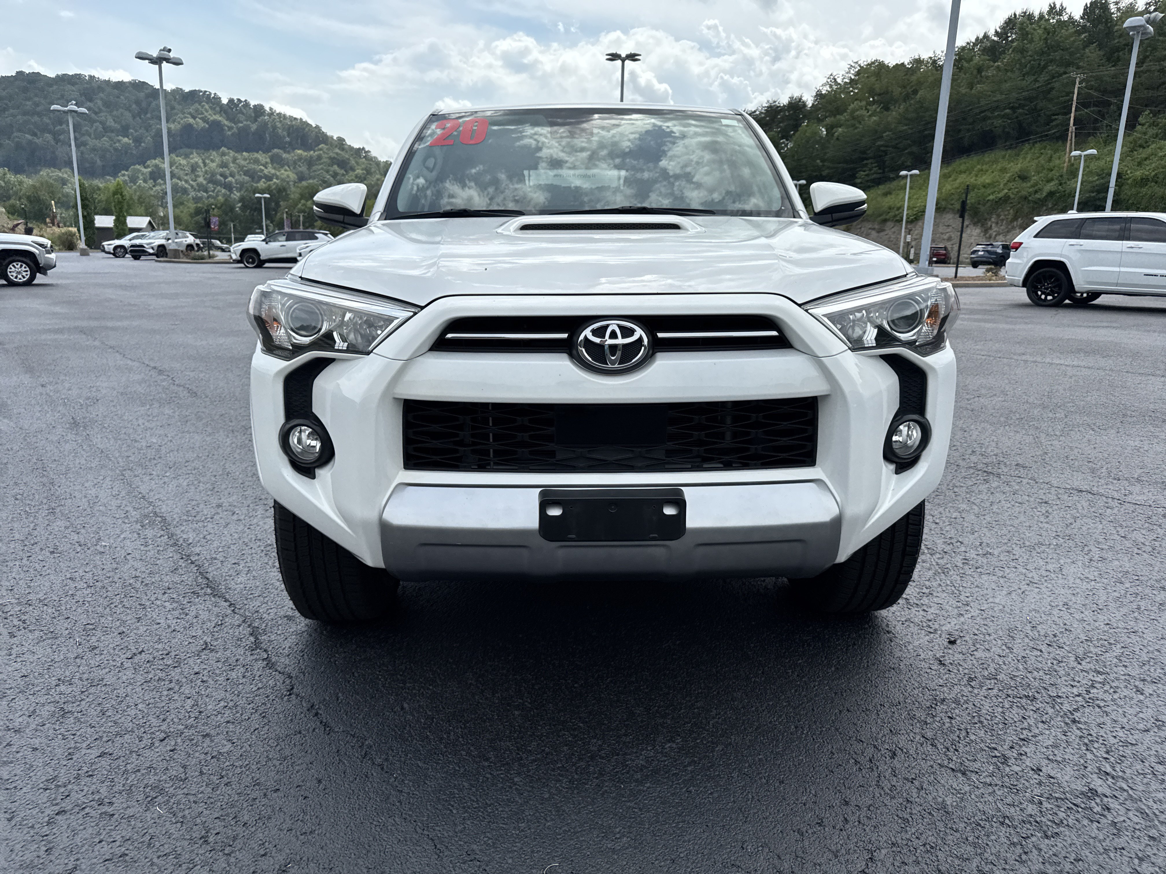 Used 2020 Toyota 4Runner TRD Off-Road Premium w/ Moonroof Package AWD/4WD image 2