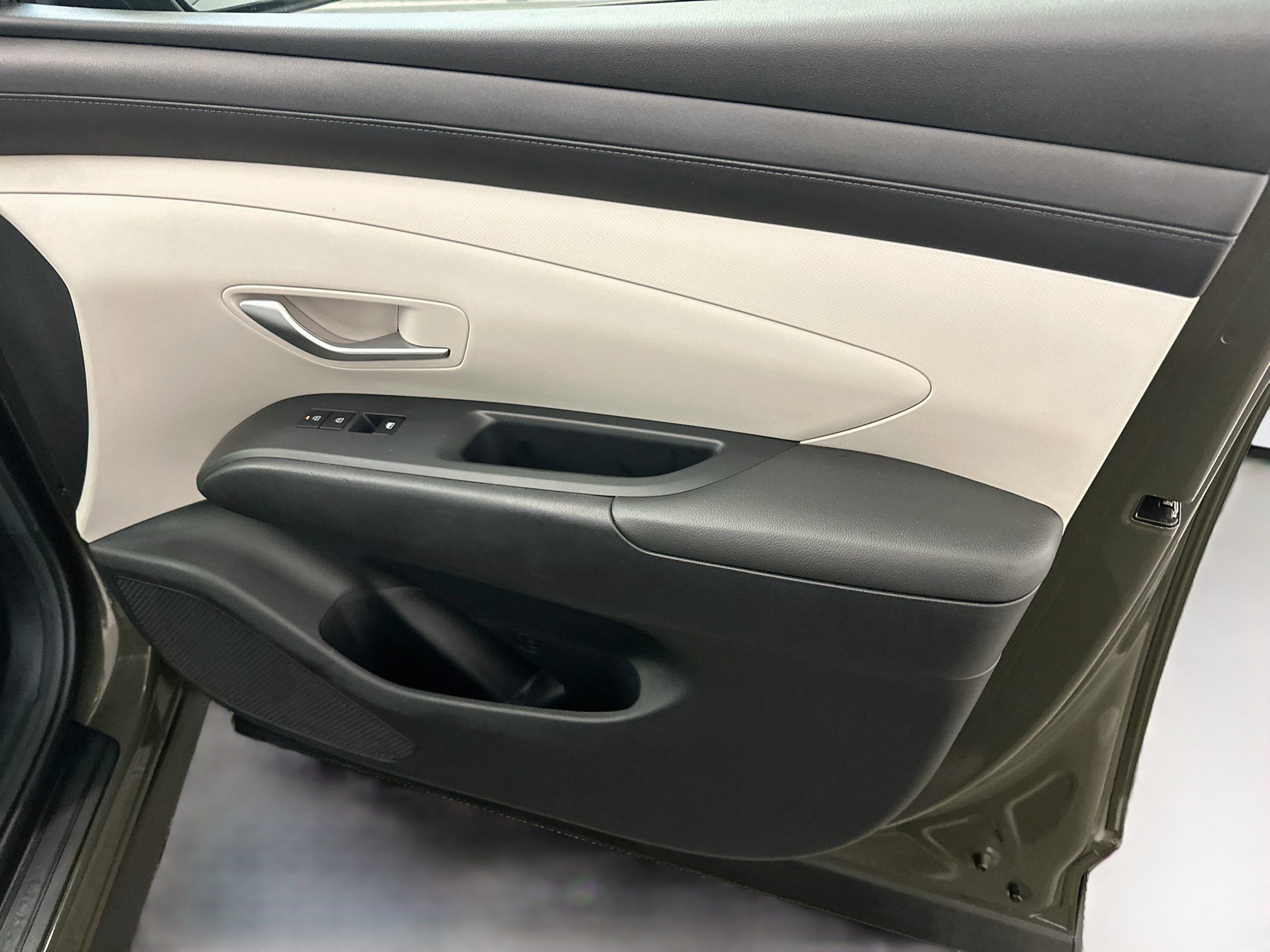 Used 2025 Hyundai Tucson SEL AWD/4WD image 34