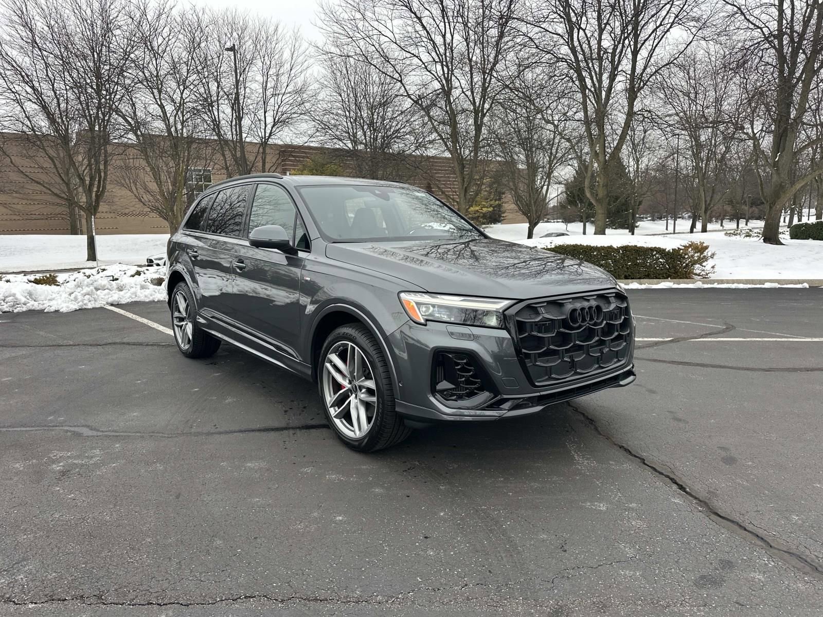 New 2026 Audi Q7 3.0T Prestige