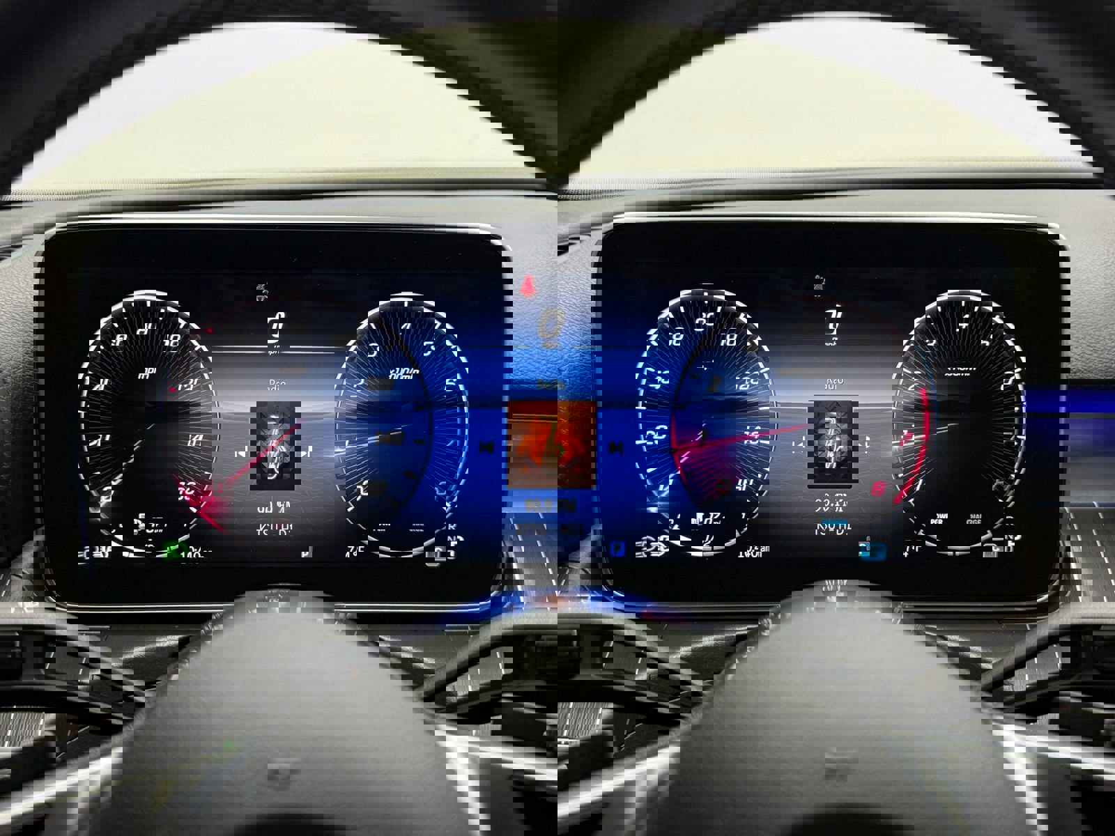 Used 2024 Mercedes-Benz C 300 C300 w/ Advanced USB Package image 15