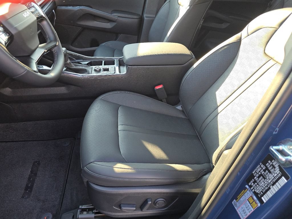 New 2026 Kia Sorento S w/ S Panoramic Sunroof Package FWD image 23