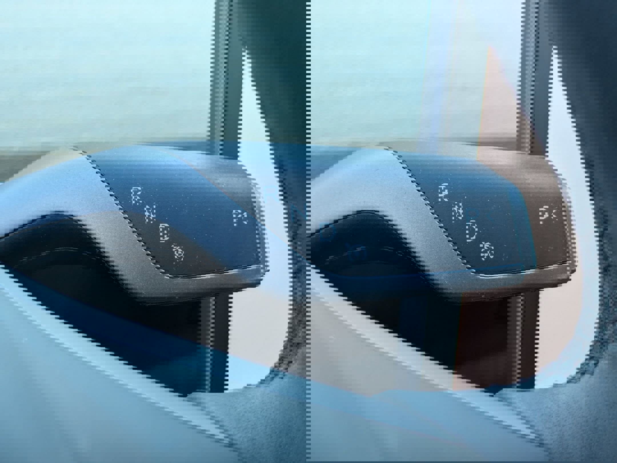 Used 2023 Tesla Model Y Performance image 15