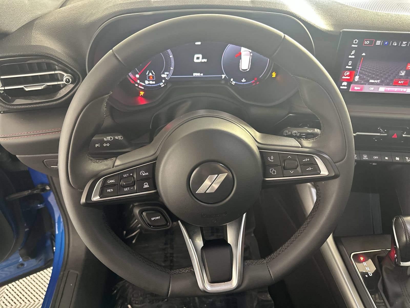 Used 2024 Dodge Hornet GT AWD/4WD image 14