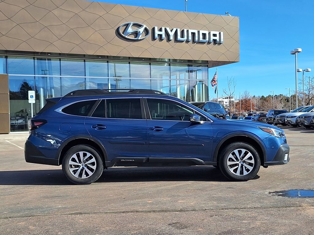 Used 2022 Subaru Outback Premium video 2