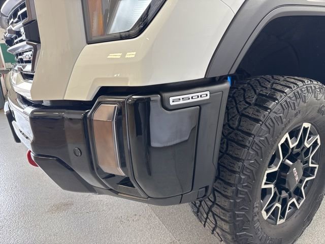 Certified 2024 GMC Sierra 2500 AT4X image 9