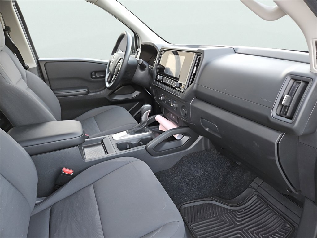 Used 2025 Nissan Frontier S image 28