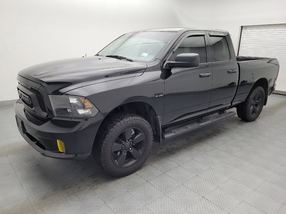 Used 2016 RAM 1500 Express w/ Black Ram 1500 Express Group AWD/4WD image 2