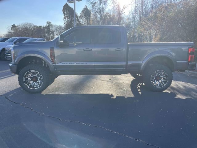New 2026 Ford F250 Lariat w/ Black Appearance Package image 33