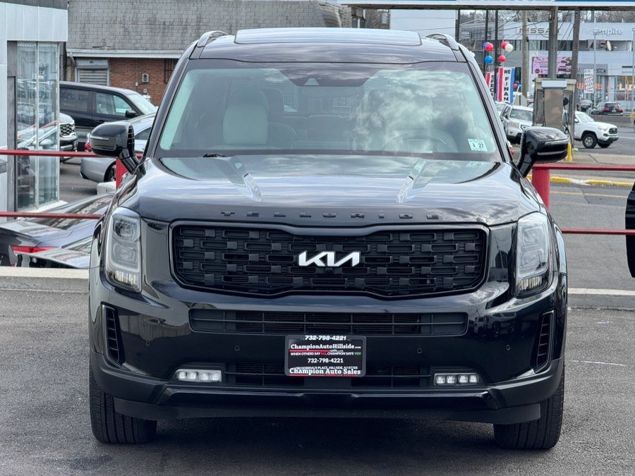 Used 2022 Kia Telluride SX w/ SX Prestige Package image 10