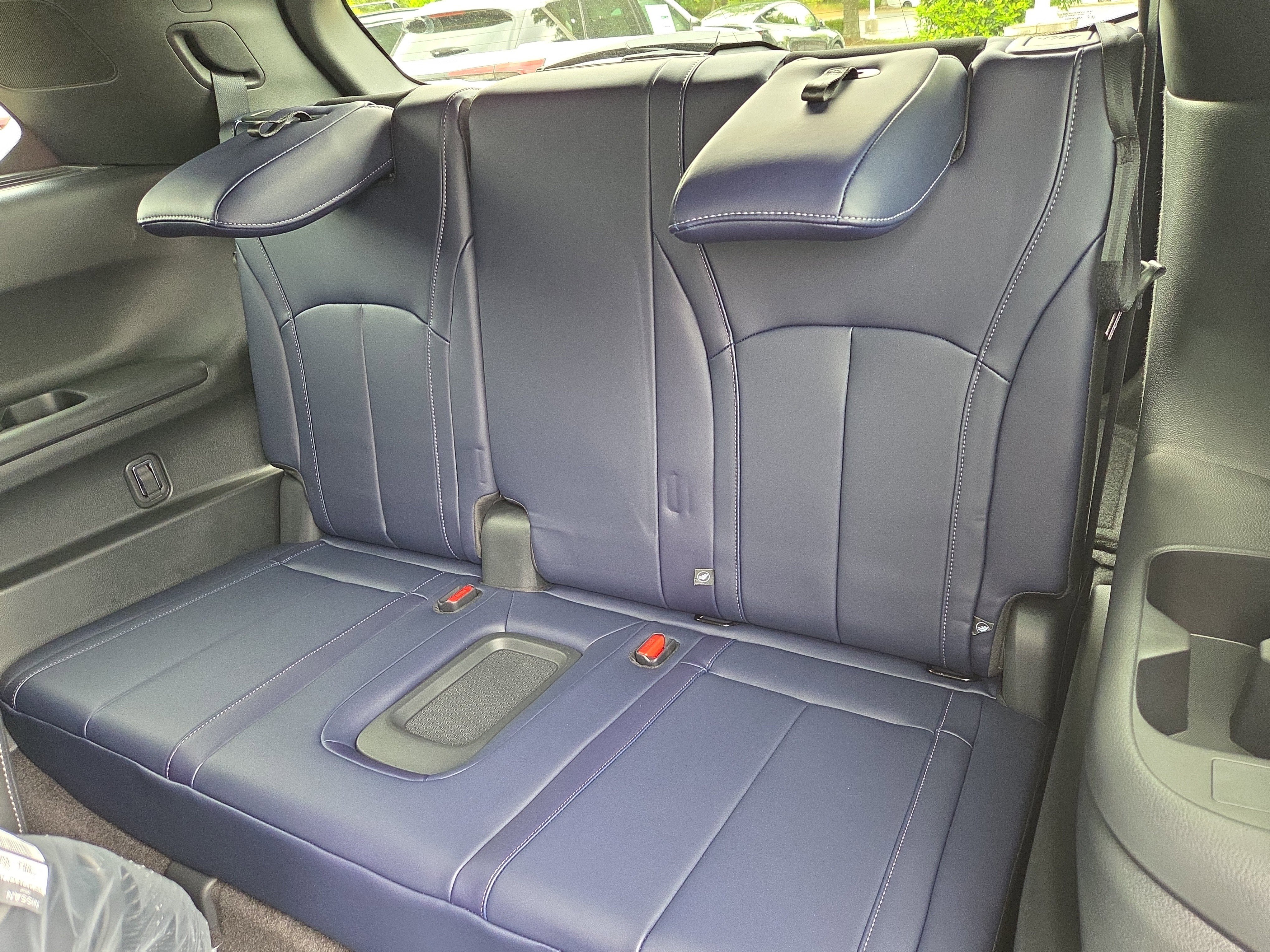 New 2027 INFINITI QX60 Sport w/ Dark Cargo Package AWD/4WD image 9