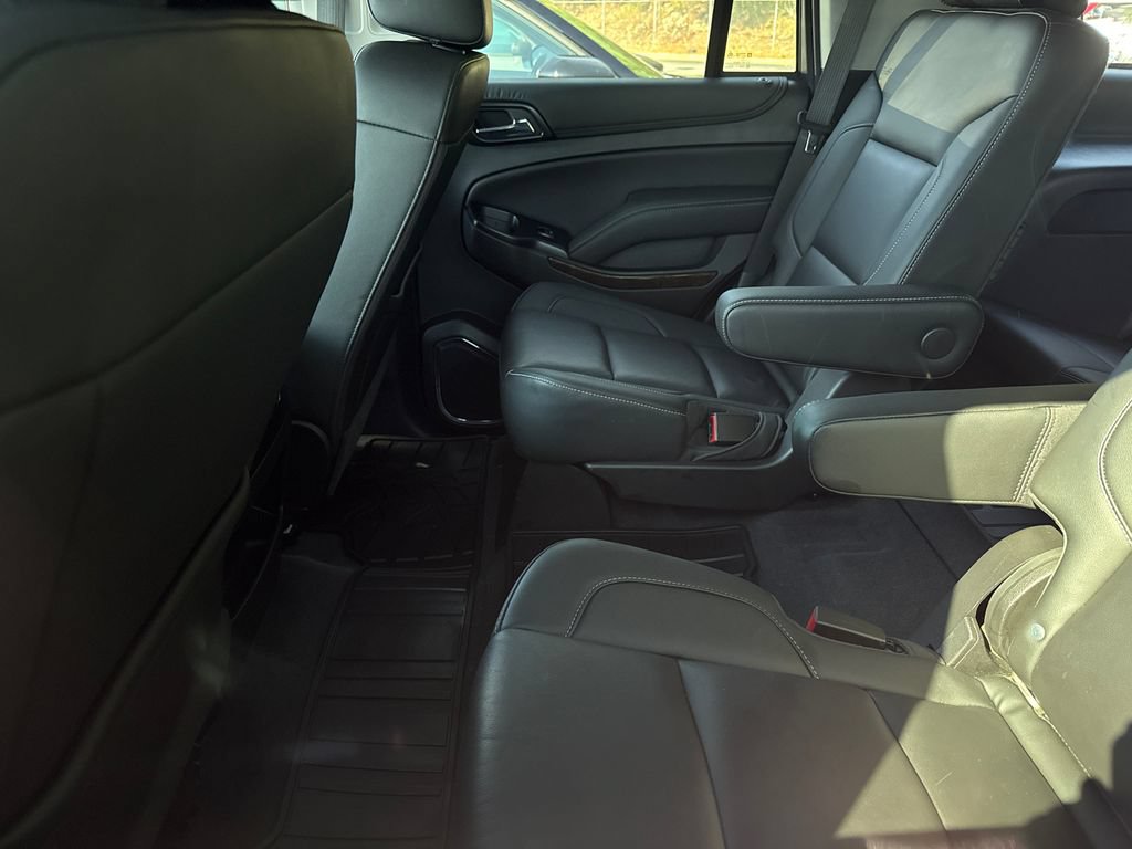Used 2020 Chevrolet Tahoe LT w/ Off-Road Package AWD/4WD image 9