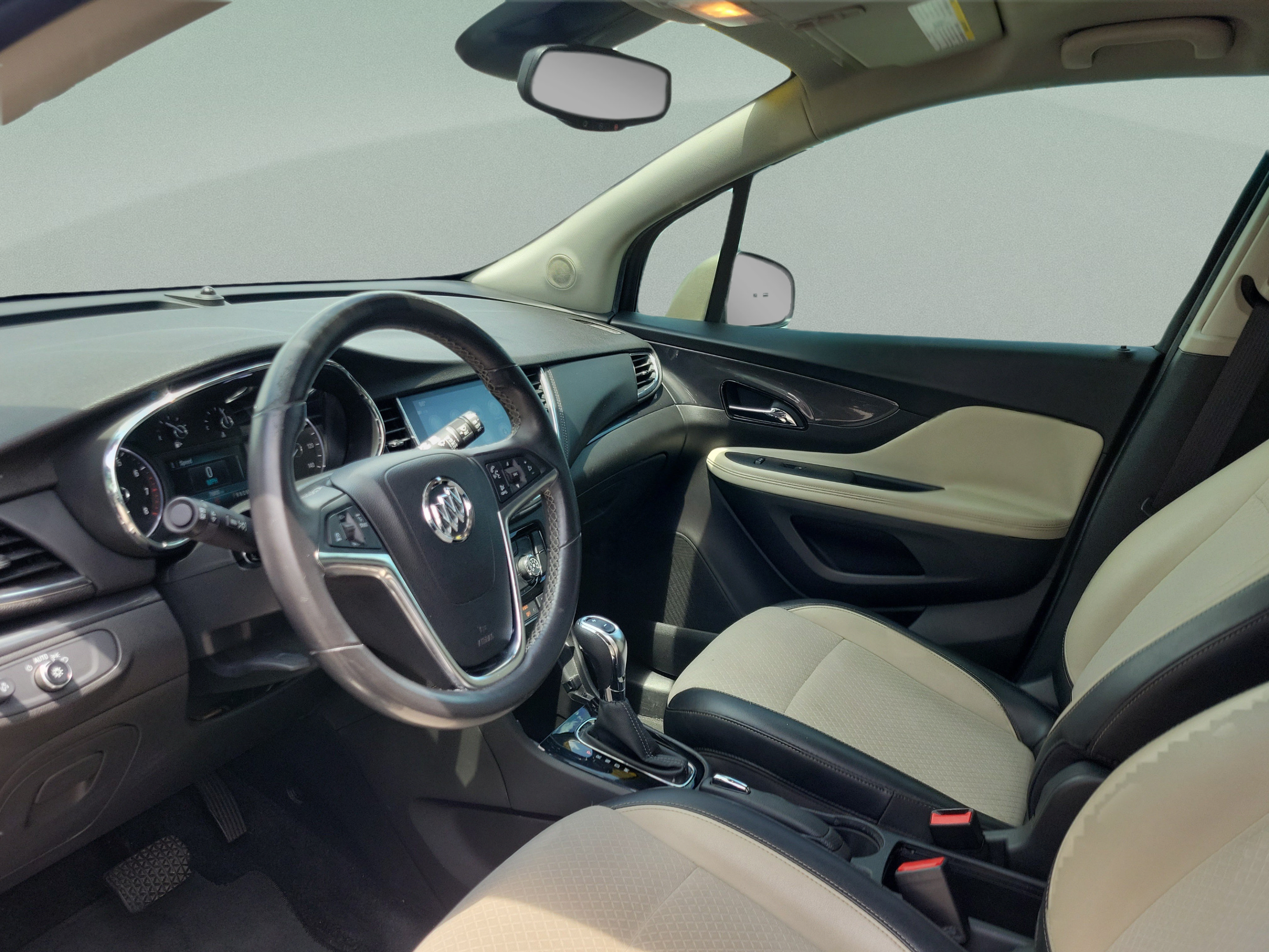 Used 2018 Buick Encore Preferred FWD image 16