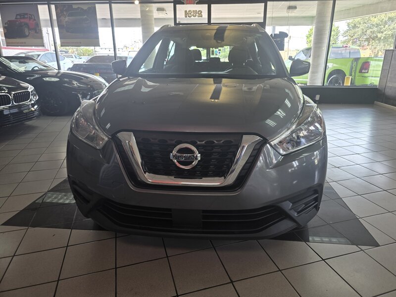 Used 2020 Nissan Kicks SV FWD image 4
