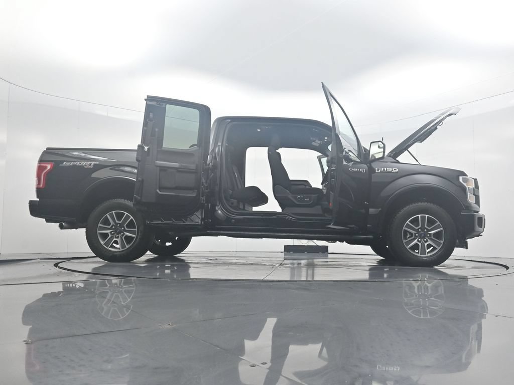 Used 2017 Ford F150 XLT w/ Equipment Group 302A Luxury AWD/4WD image 43