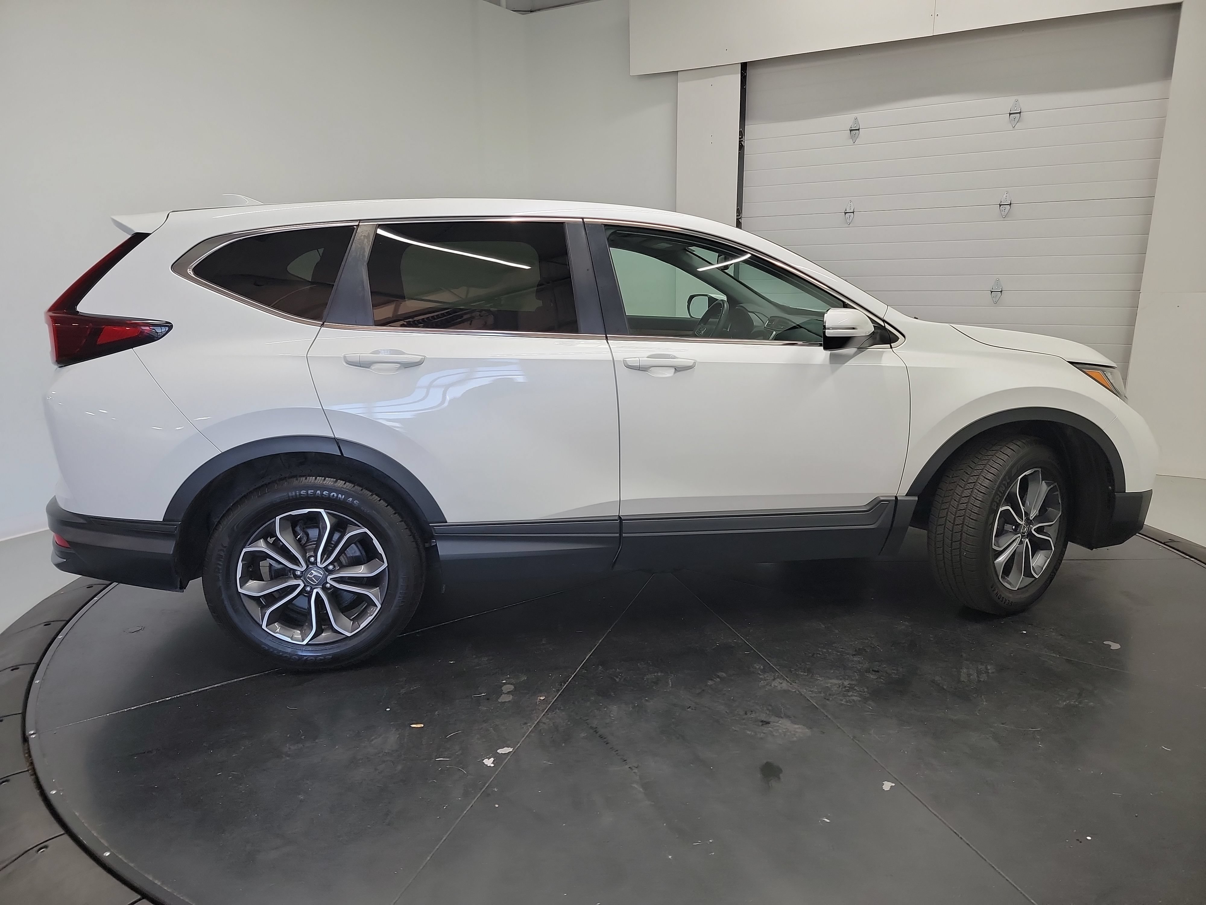 Used 2021 Honda CR-V EX-L image 11