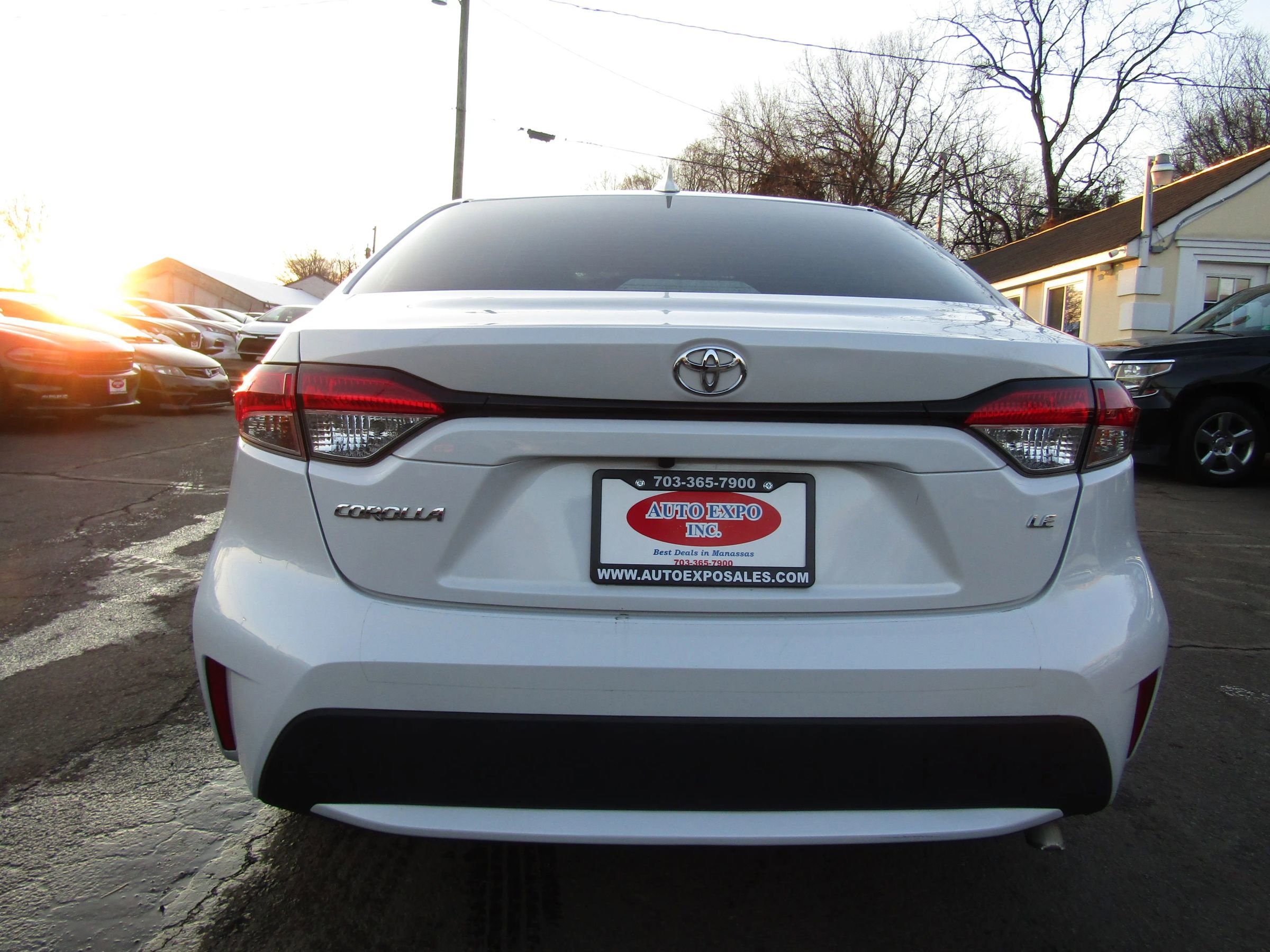 Used 2022 Toyota Corolla LE image 6