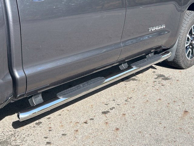 Used 2017 Toyota Tundra Limited AWD/4WD image 9