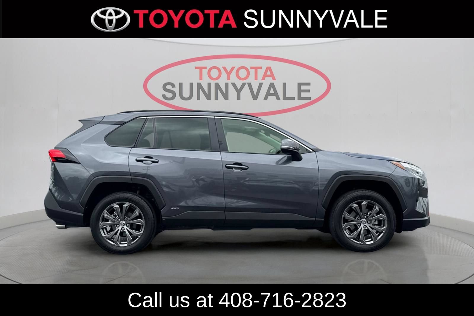 Used 2023 Toyota RAV4 XLE Premium AWD/4WD image 10