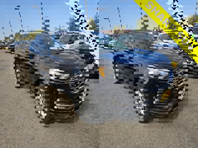 Used 2024 Ford Edge Titanium image 4