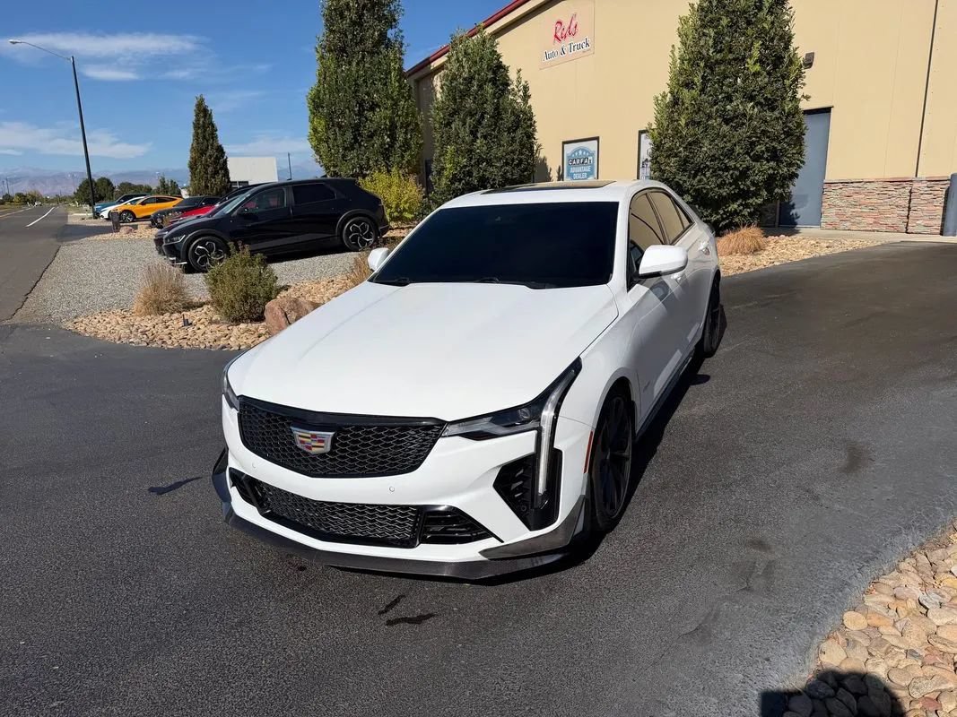 Used 2022 Cadillac CT4 V Blackwing w/ Carbon Fiber 1 Package RWD image 39