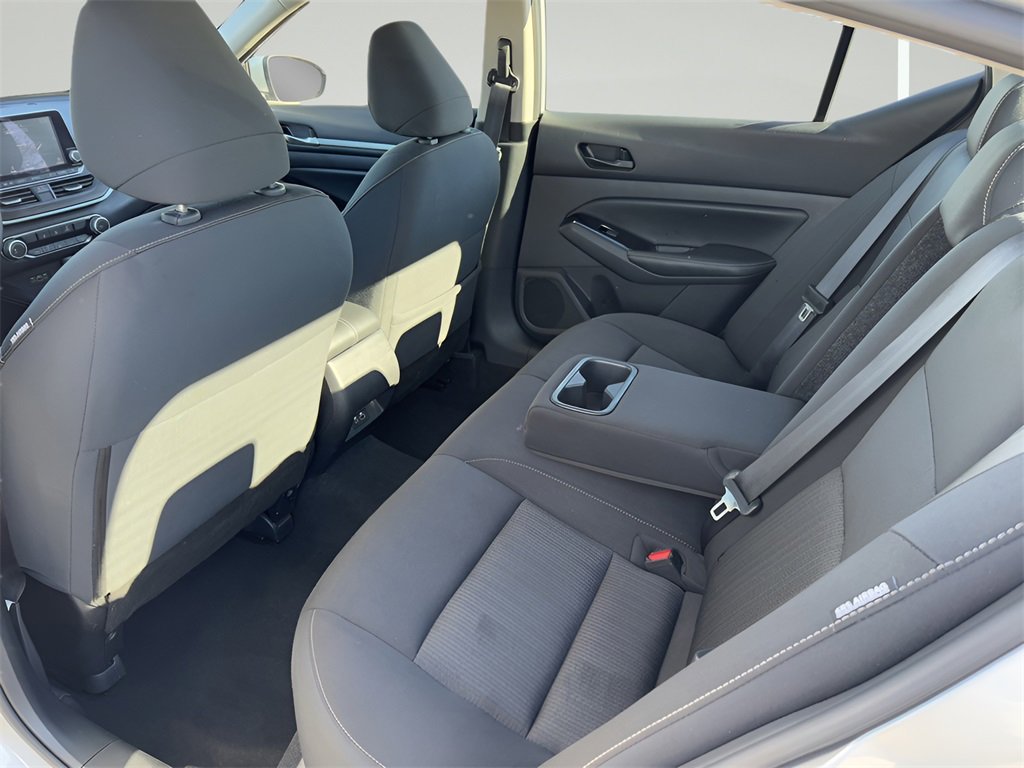 Used 2023 Nissan Altima 2.5 SV image 32
