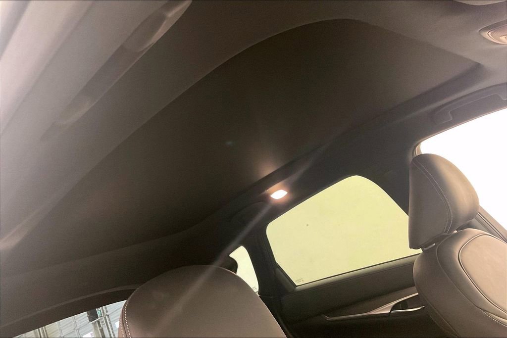 Used 2022 INFINITI QX50 Luxe w/ Appearance Package image 23