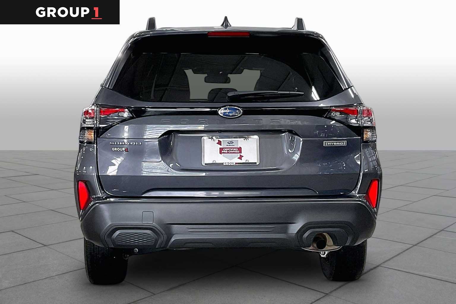 Used 2025 Subaru Forester Premium AWD/4WD image 5