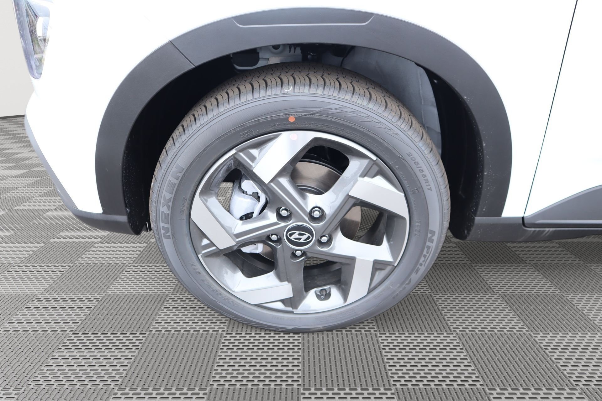 New 2026 Hyundai Venue SEL FWD image 4
