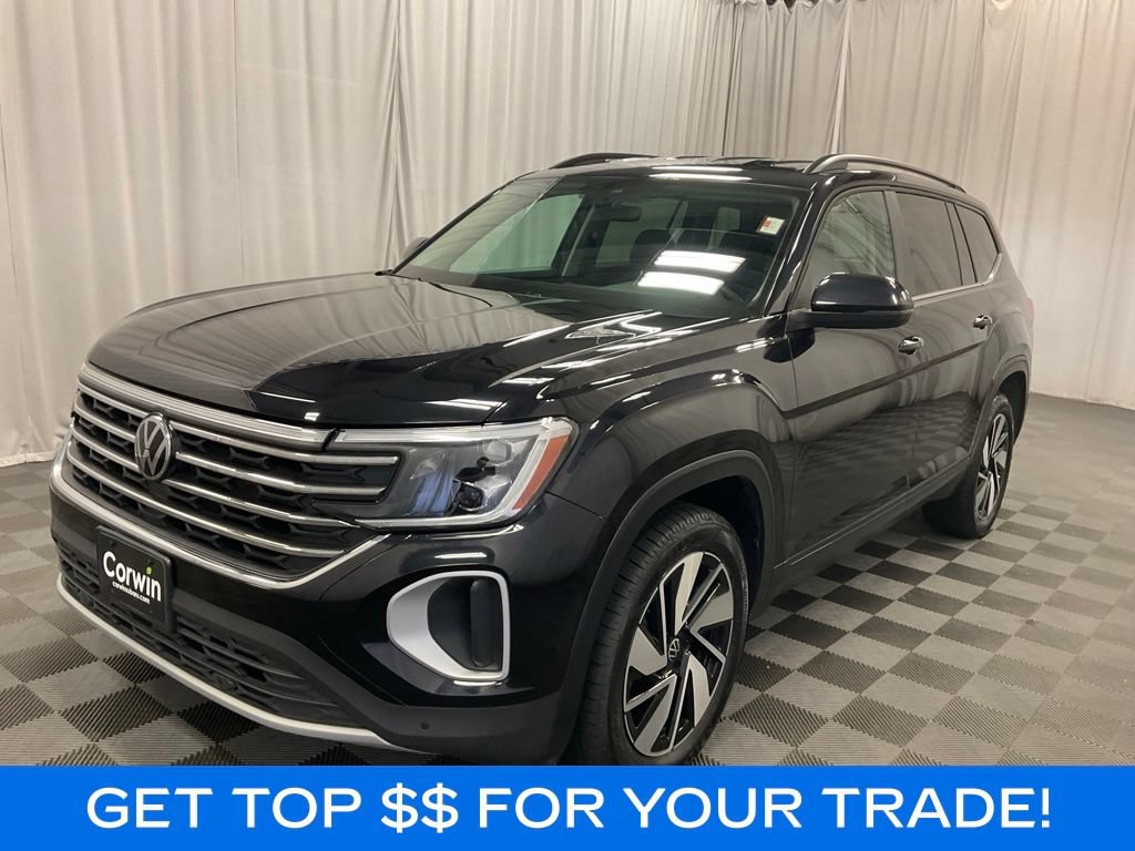 Used 2025 Volkswagen Atlas SE AWD/4WD image 3