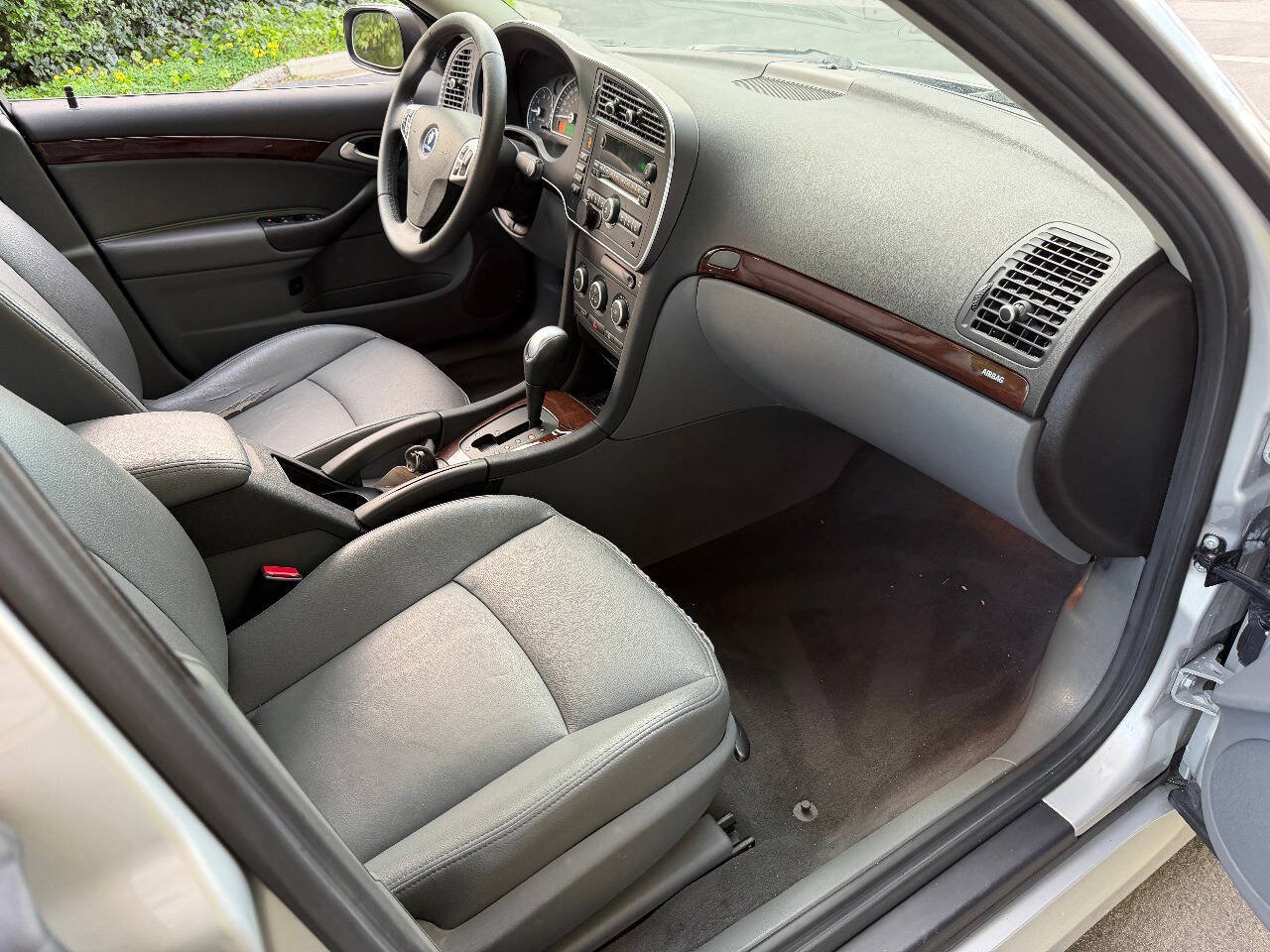 Used 2007 Saab 9-3 2.0T FWD image 25