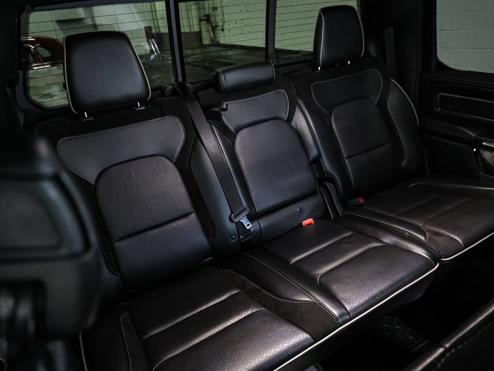 Used 2021 RAM 1500 Laramie w/ Sport Appearance Package AWD/4WD image 27