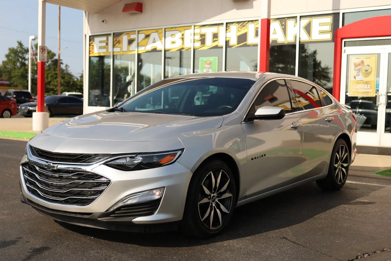 Used 2020 Chevrolet Malibu RS FWD image 1
