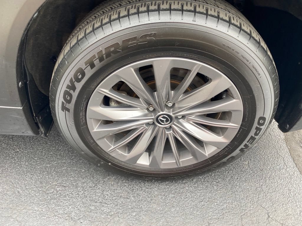 Certified 2024 MAZDA CX-90 Plug-In Hybrid w/ Preferred AWD/4WD image 29