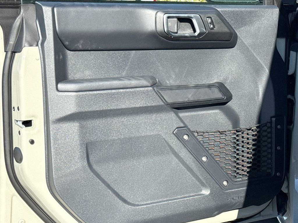 New 2025 Ford Bronco Outer Banks w/ Sasquatch Package image 19