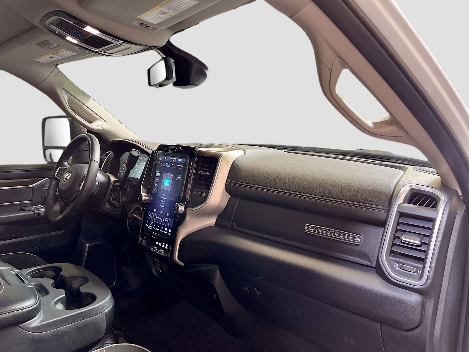 Used 2024 RAM 2500 Laramie image 28