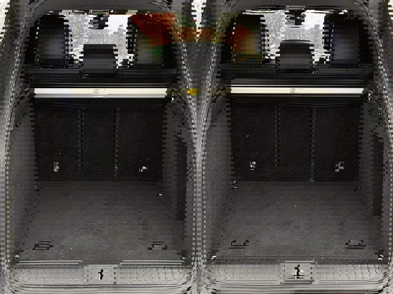 Used 2021 Land Rover Range Rover Sport HST image 27