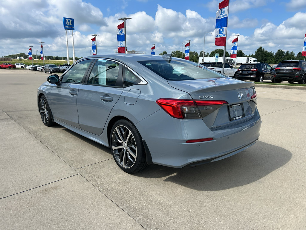 Used 2024 Honda Civic Touring image 7