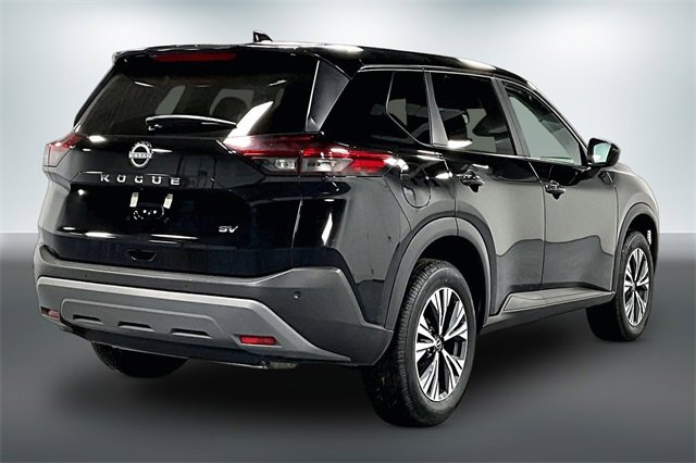 Used 2023 Nissan Rogue SV image 7