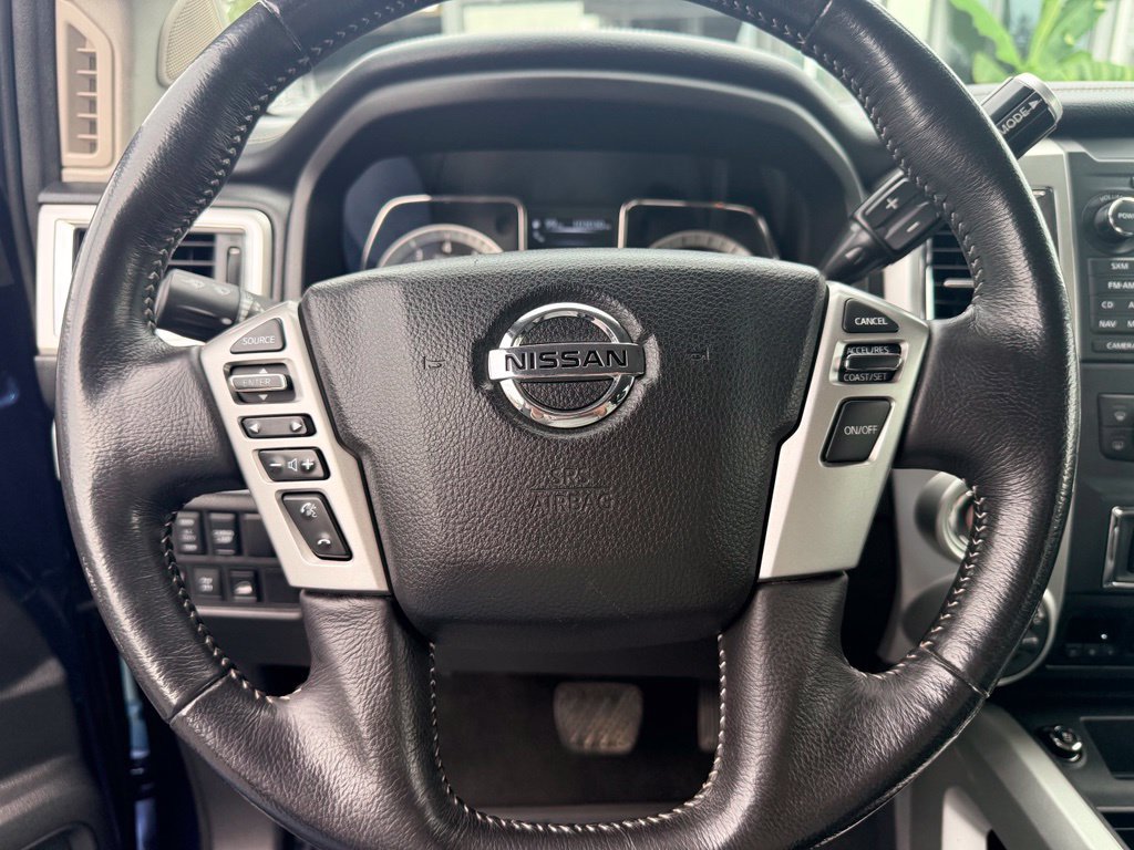 Used 2018 Nissan Titan PRO-4X AWD/4WD image 24