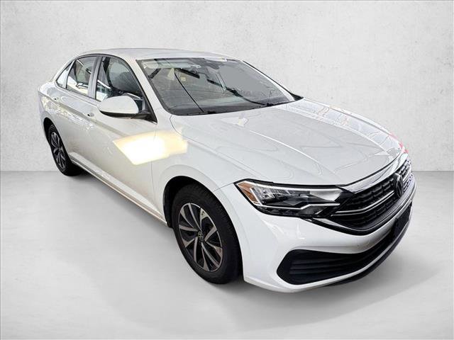 Used 2024 Volkswagen Jetta S image 8