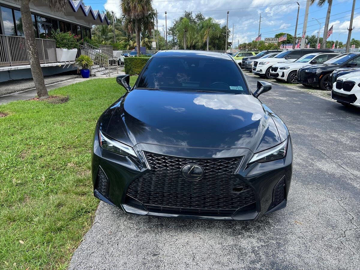 Used 2022 Lexus IS 350 F Sport image 3