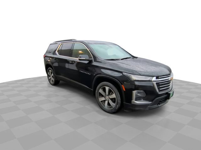 Certified 2022 Chevrolet Traverse LT w/ LT Premium Package image 2