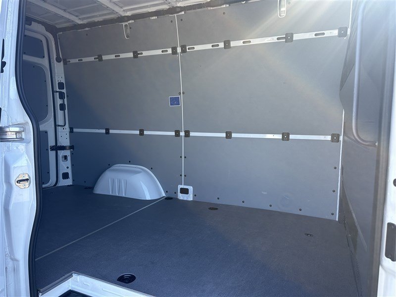 Used 2026 Mercedes-Benz Sprinter 2500 image 11