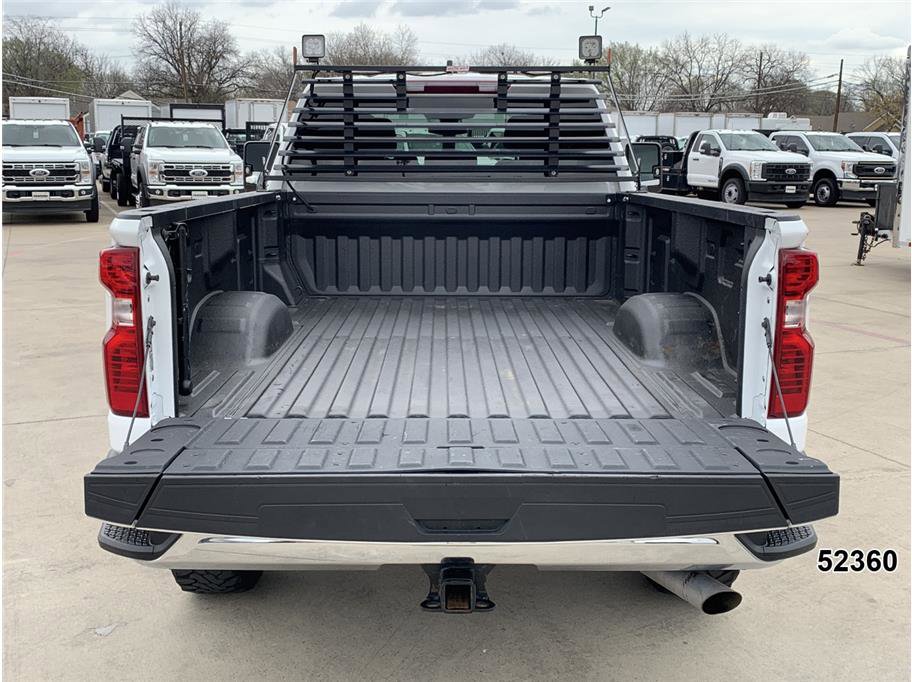 Used 2023 Chevrolet Silverado 2500 W/T w/ WT Safety Package AWD/4WD image 10