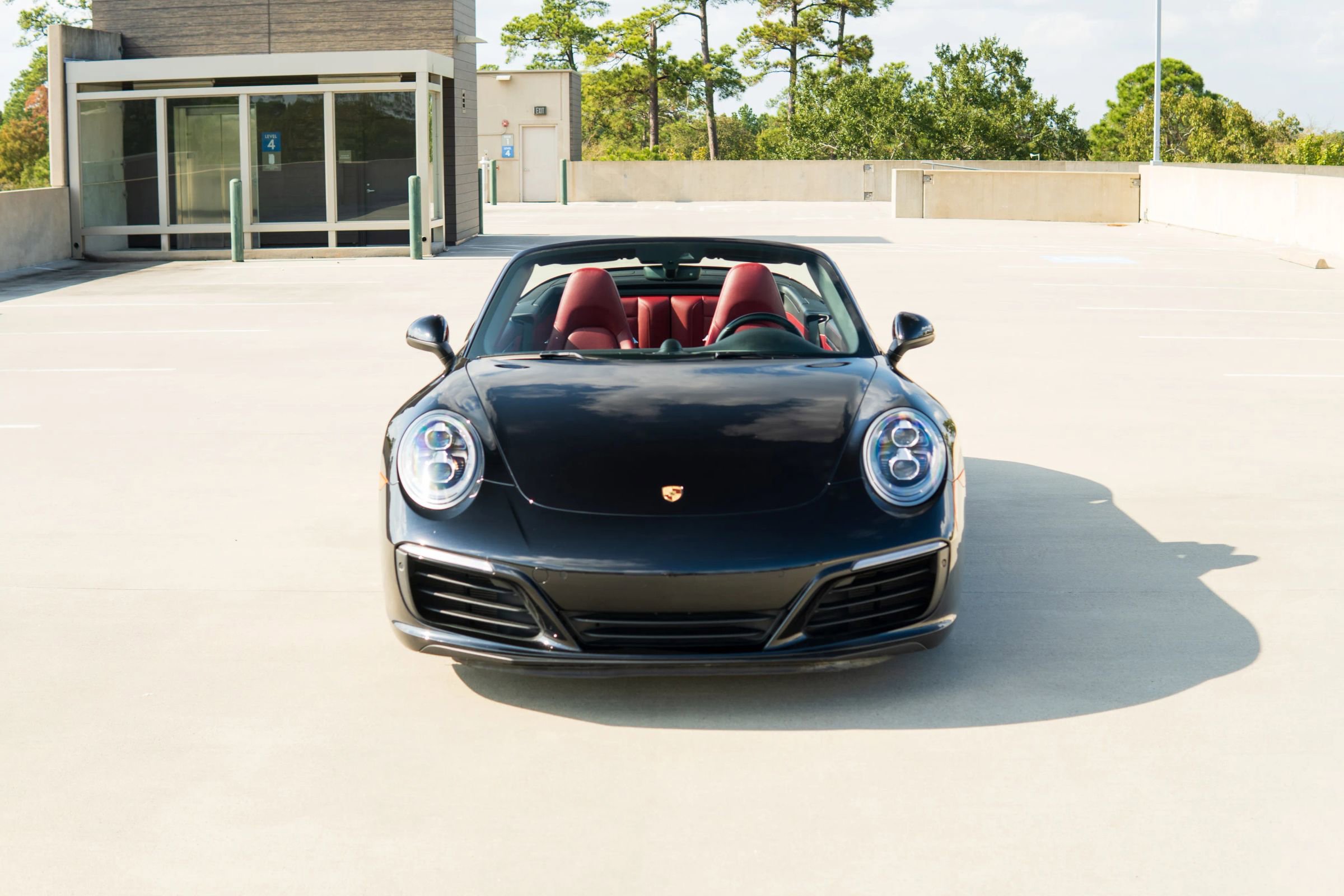 Used 2018 Porsche 911 Carrera 4S image 21