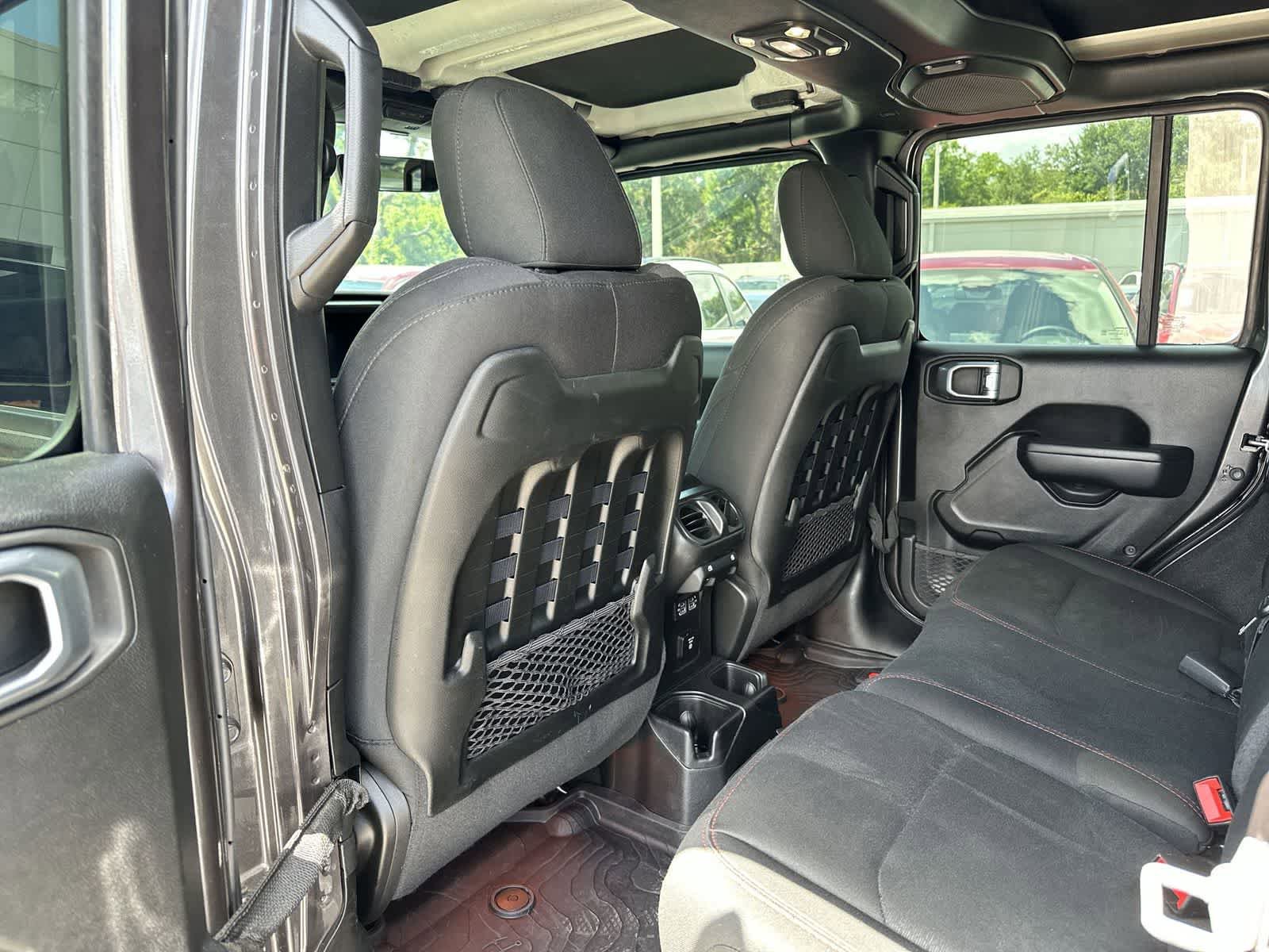 Used 2021 Jeep Wrangler Unlimited Rubicon image 12